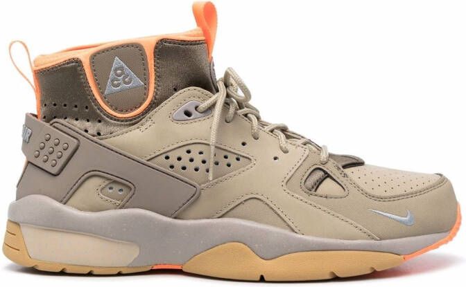 Nike ACG Air Mowabb OG "Limestone" sneakers Green