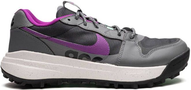 Nike Kyrie Flytrap V "Black Cool Grey Wolf Grey University Red" sneakers - Picture 16