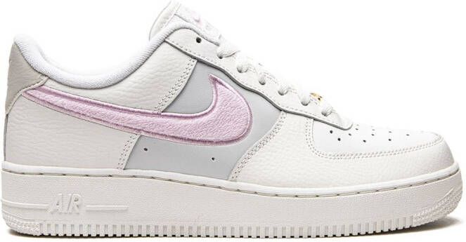 Nike Air Force 1 07 "Summit White Regal Pink" sneakers