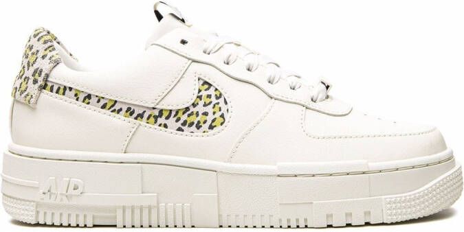 Nike Air Force 1 Pixel "Leopard" sneakers White - Picture 2