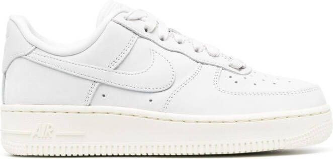 Nike Air Force 1 Premium lace-up sneakers White - Picture 5