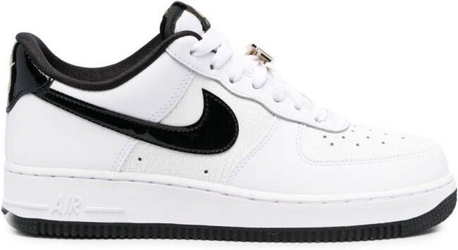 Nike Air Force 1 Low '07 LV8 "Inspected By Swoosh" sneakers Neutrals