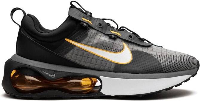 Nike Dunk Low Retro PRM "Year Of The Rabbit" sneakers Neutrals