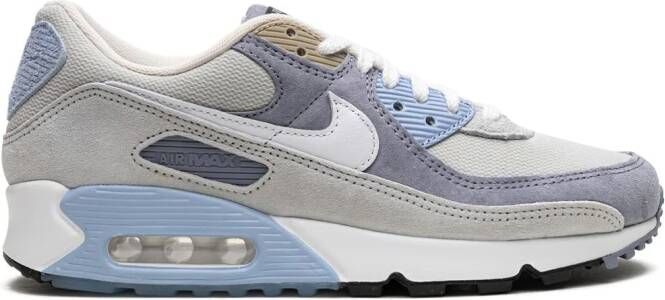 Nike Air Max Pre-Day "University Gold Gorge Green" sneakers - Picture 3