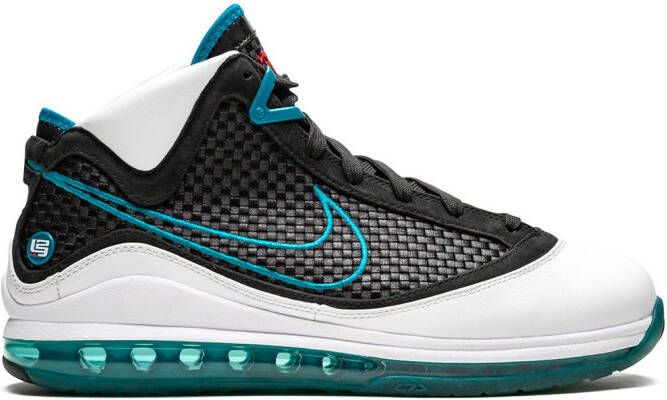Nike Air Max LeBron 7 NFW "Red Carpet" sneakers Black