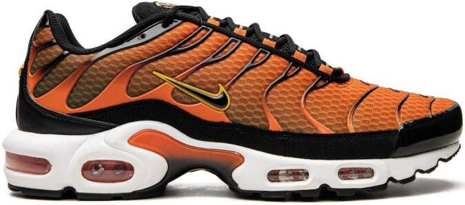 Nike Air Max Plus "Safety Orange University Gold" sneakers - Picture 6