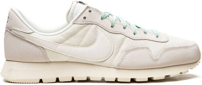 Nike Air Pegasus 83 low-top sneakers Neutrals