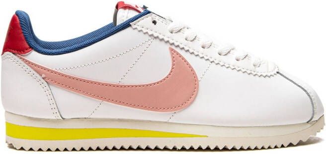 Nike Classic Cortez Leather "Coral Stardust" sneakers White