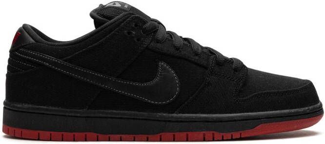 Nike x Levi's Dunk Low Pro Premium SB "Black Denim" sneakers