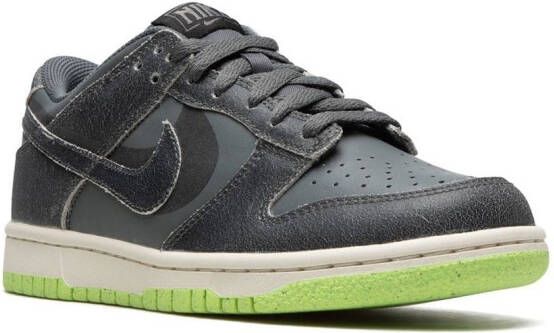 Nike Kids Dunk Low SE "Halloween Cauldron" sneakers Grey