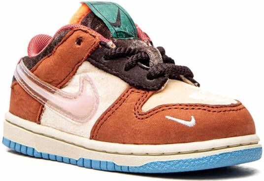 Nike Kids x Social Status Dunk Mid "Chocolate Milk" sneakers Pink