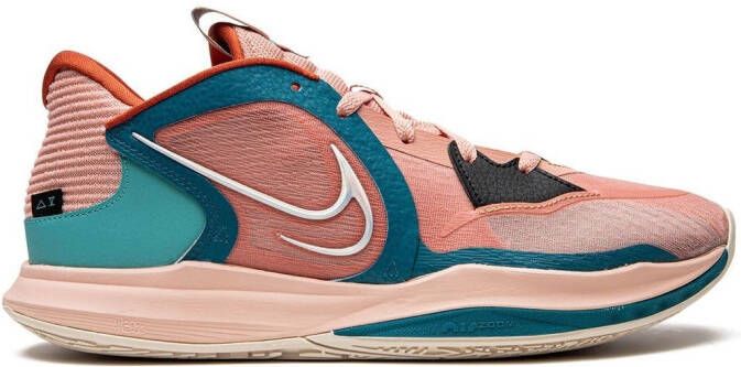 Nike ZoomX Invincible Run Flyknit sneakers "Guava Ice" Pink