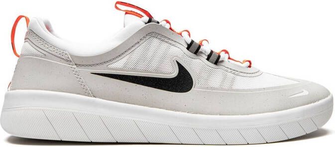 Nike Air Force 1 Low Pixel "White Concord Crimson" sneakers - Picture 6