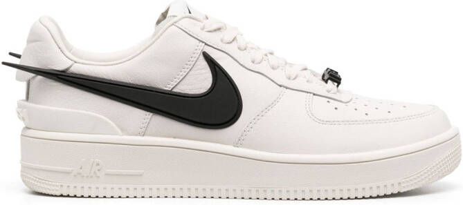 Nike Air Max INTRLK "Black White Anthracite" sneakers - Picture 3