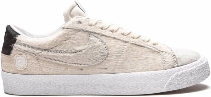 Nike SB Blazer Low "Medicom Toy 2020" sneakers Neutrals