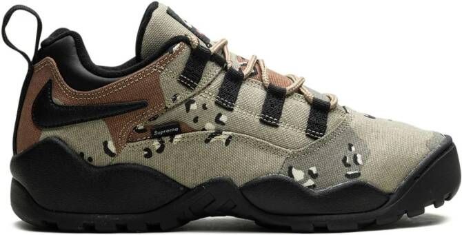 Nike SB Dunk Low "Valentine's Day Low Love Found" sneakers Neutrals - Picture 2