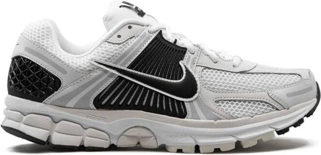 Nike Zoom Vomero 5 "White Black" sneakers