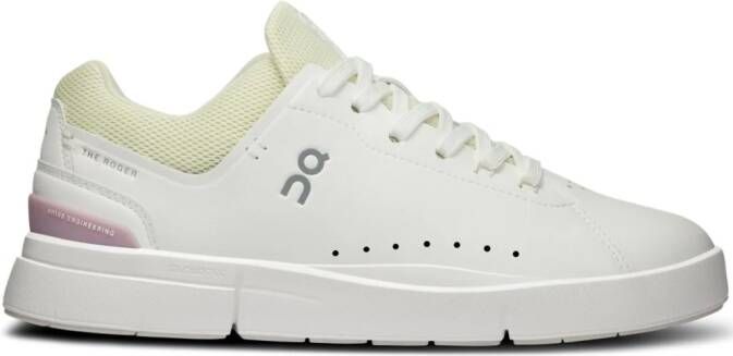 On Running The Roger Advantage sneakers White