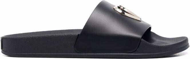 RED(V) heart plaque flat slides Black