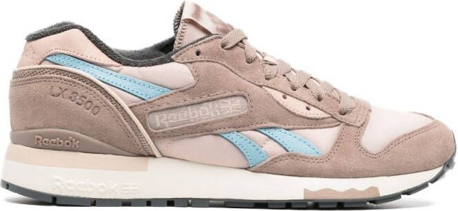 Reebok logo-patch low-top sneakers Neutrals