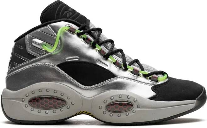 Reebok x Minions Question Mid "Gru" sneakers Silver