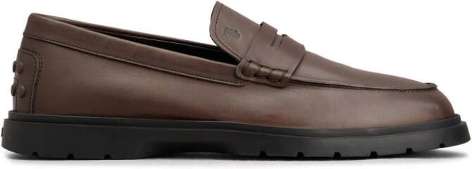 Tod's logo-debossed leather loafers Brown