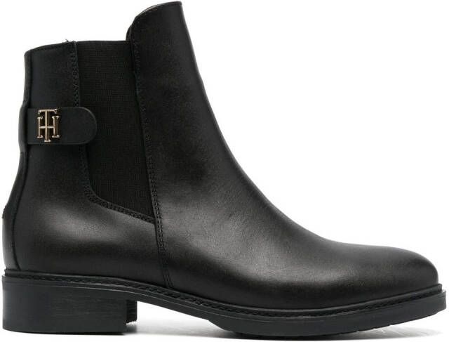 Tommy Hilfiger monogram-plaque ankle boots Black