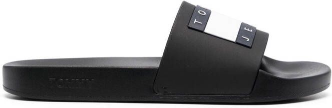 Tommy Jeans logo-badge pool slides Black