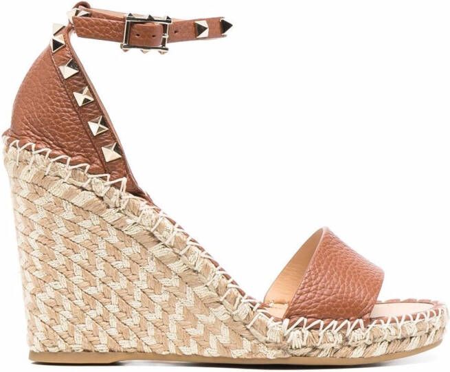 Valentino Garavani espadrille Rockstud wedge sandals Brown