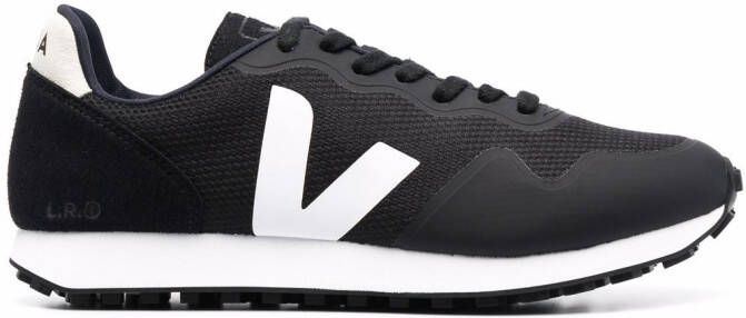 VEJA logo-patch low-top sneakers Black