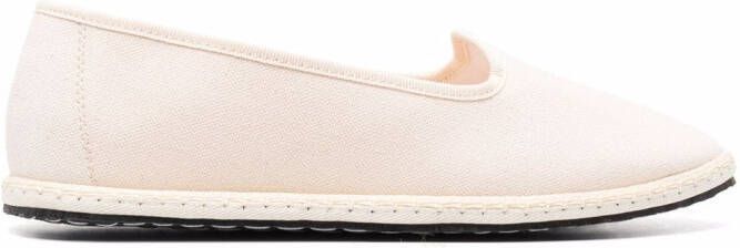 Vibi Venezia grosgrain-trimmed loafers Neutrals