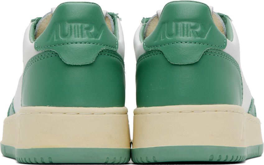 AUTRY White & Green Medalist Low Sneakers
