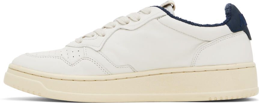 AUTRY White & Navy Medalist Low Sneakers - Picture 3