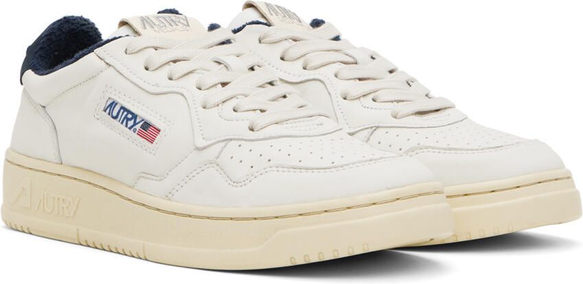 AUTRY White & Navy Medalist Low Sneakers - Picture 2