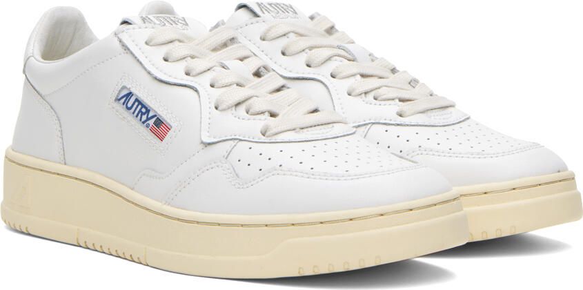 AUTRY White Medalist Low Sneakers - Picture 2