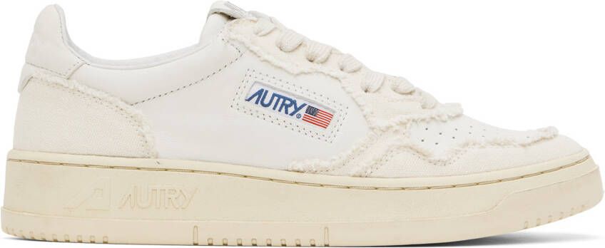 AUTRY Off-White Medalist Low Sneakers - Picture 4