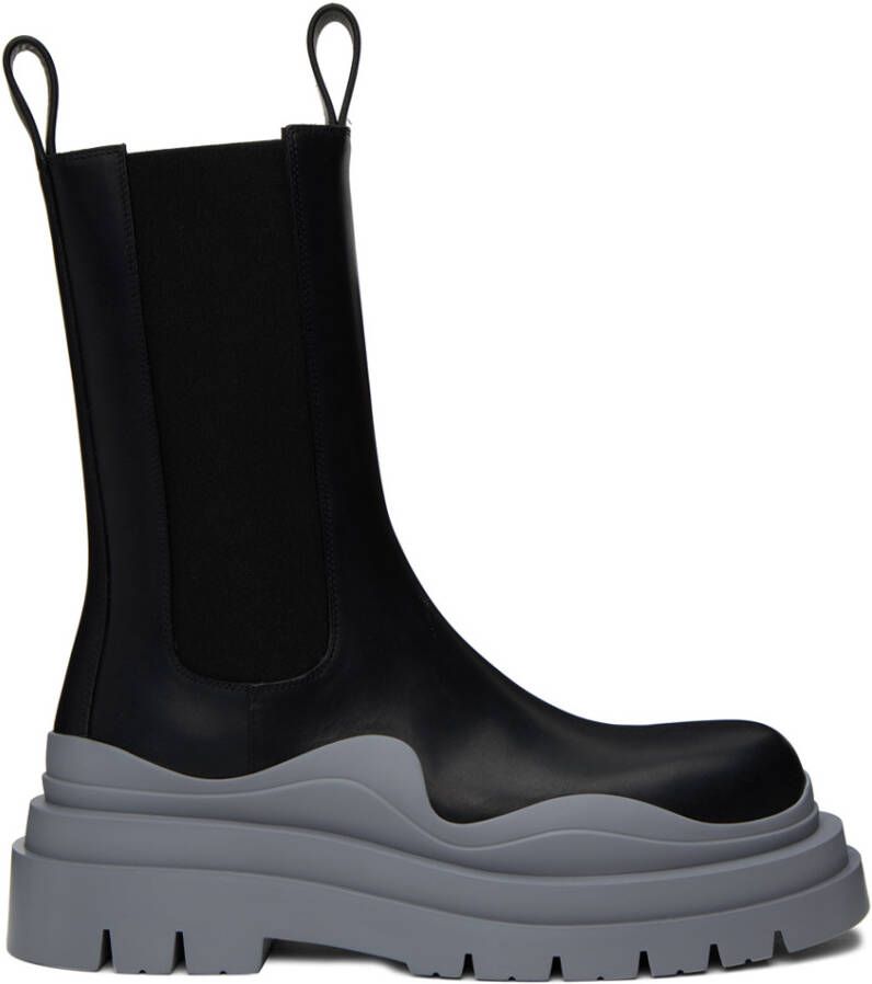 Bottega Veneta Black & Gray Tire Chelsea Boots - Picture 5