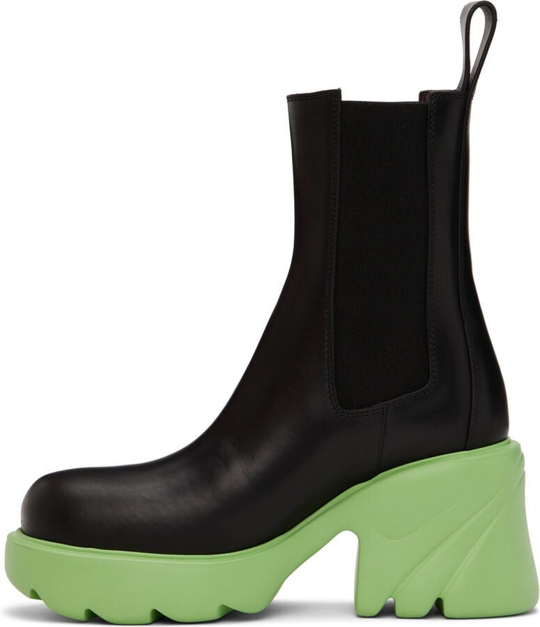 Bottega Veneta Black Flash Chelsea Boots - Picture 3