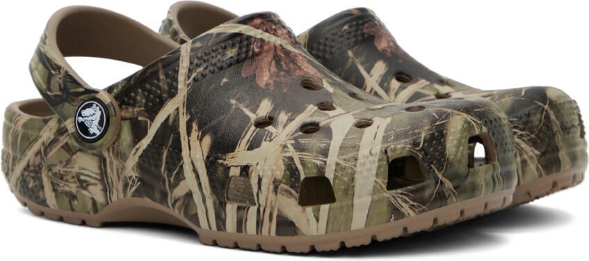 Crocs Kids Khaki Realtree Edition Classic Clogs - Picture 2
