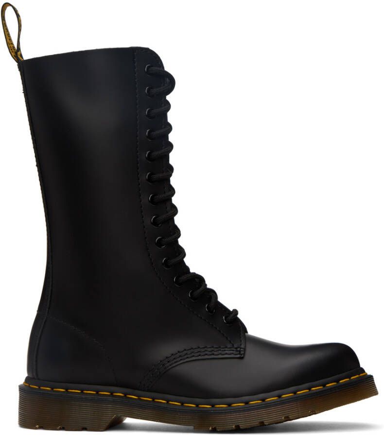Dr. Martens Black Smooth 1914 Boots