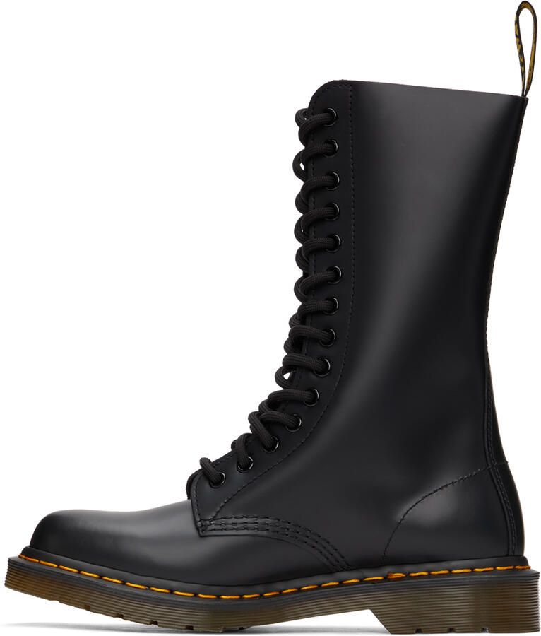Dr. Martens Black Smooth 1914 Boots