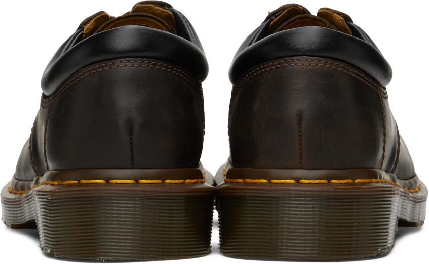 Dr. Martens Brown 8053 Crazy Horse Derbys