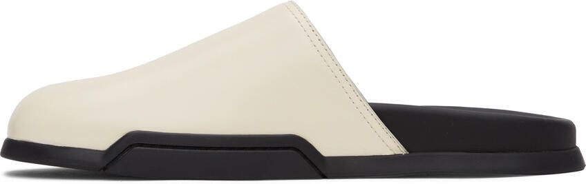 Giorgio Armani Off-White Leather Slip-On Loafers - Picture 4