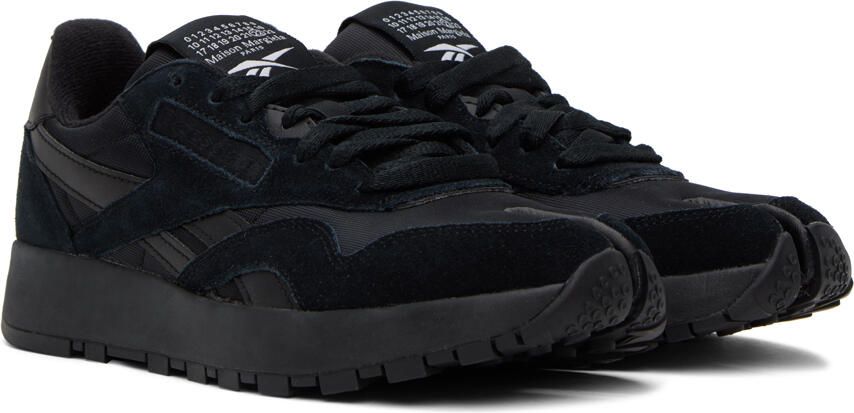 Maison Margiela Black Reebok Edition Project 0 Tabi Sneakers - Picture 2