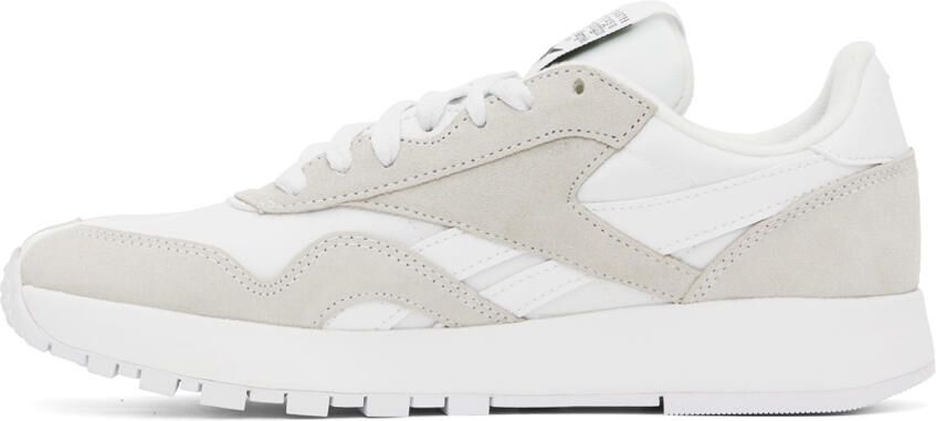 Maison Margiela White Reebok Edition Tabi Sneakers - Picture 3