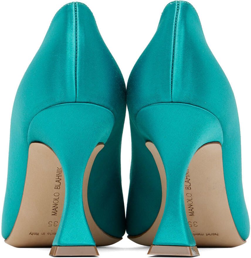 Manolo Blahnik Blue Fabetapump Pumps