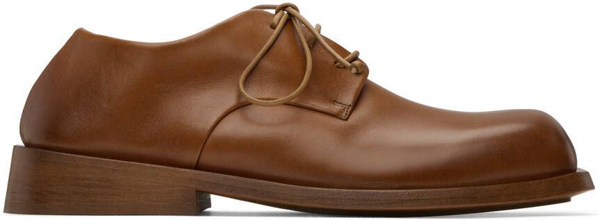 Marsèll Tan Tello Derbys