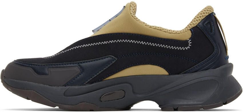 MCQ Black GR9 Grow-Up Aratana 2.0 Sneakers - Picture 3