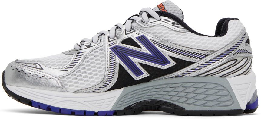 New Balance White & Blue 860V2 Sneakers - Picture 3