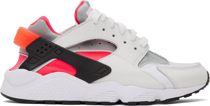Nike Gray & Red Air Huarache Sneakers - Picture 5